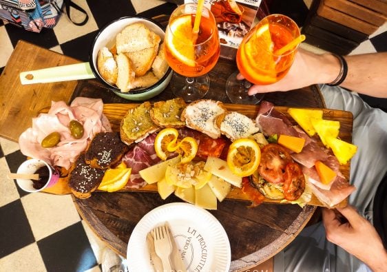 Cold-cut platter with regional specialities at La Prosciutteria Bologna in Italy